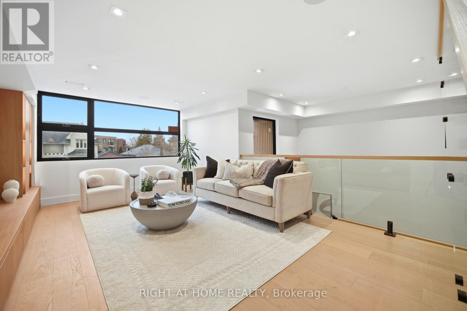 287 Valermo Drive, Toronto, Ontario  M8W 2L2 - Photo 21 - W13009096