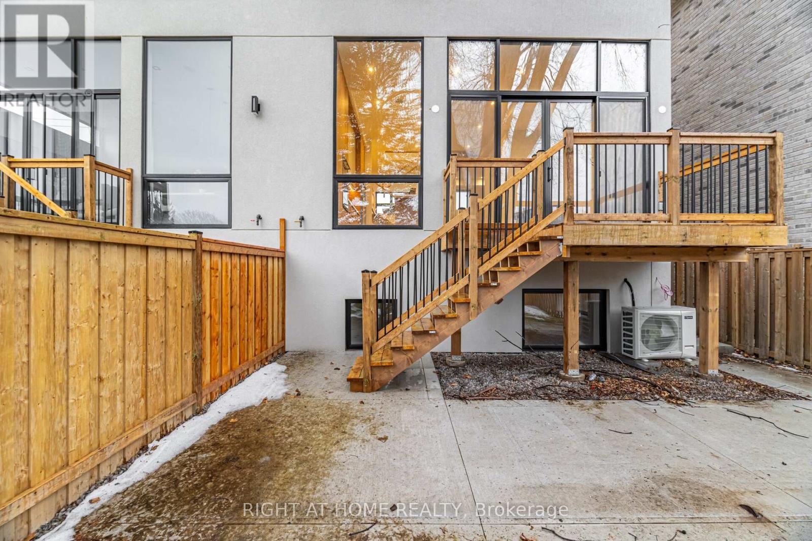 287 Valermo Drive, Toronto, Ontario  M8W 2L2 - Photo 38 - W13009096