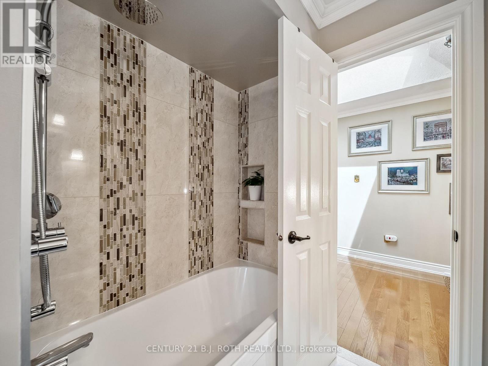 18 Claypine Trail, Brampton, Ontario  L6V 3L9 - Photo 19 - W13009168