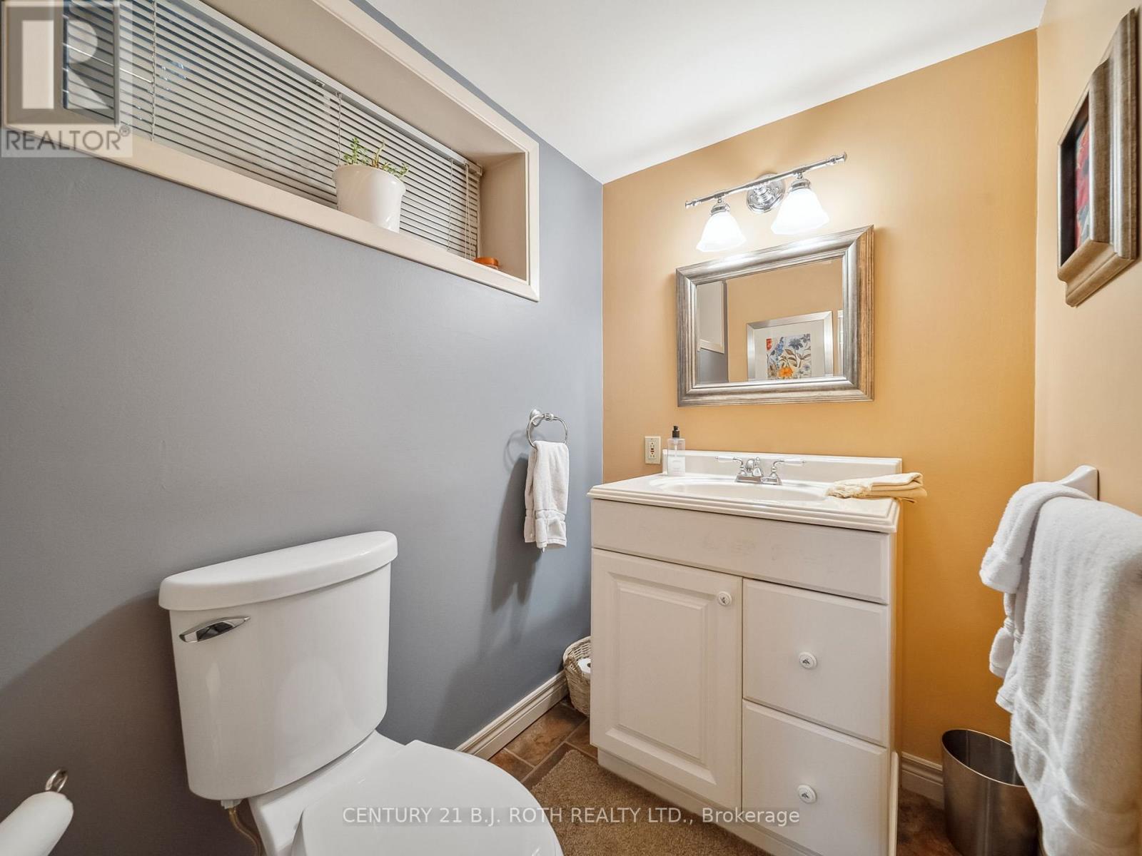 18 Claypine Trail, Brampton, Ontario  L6V 3L9 - Photo 34 - W13009168