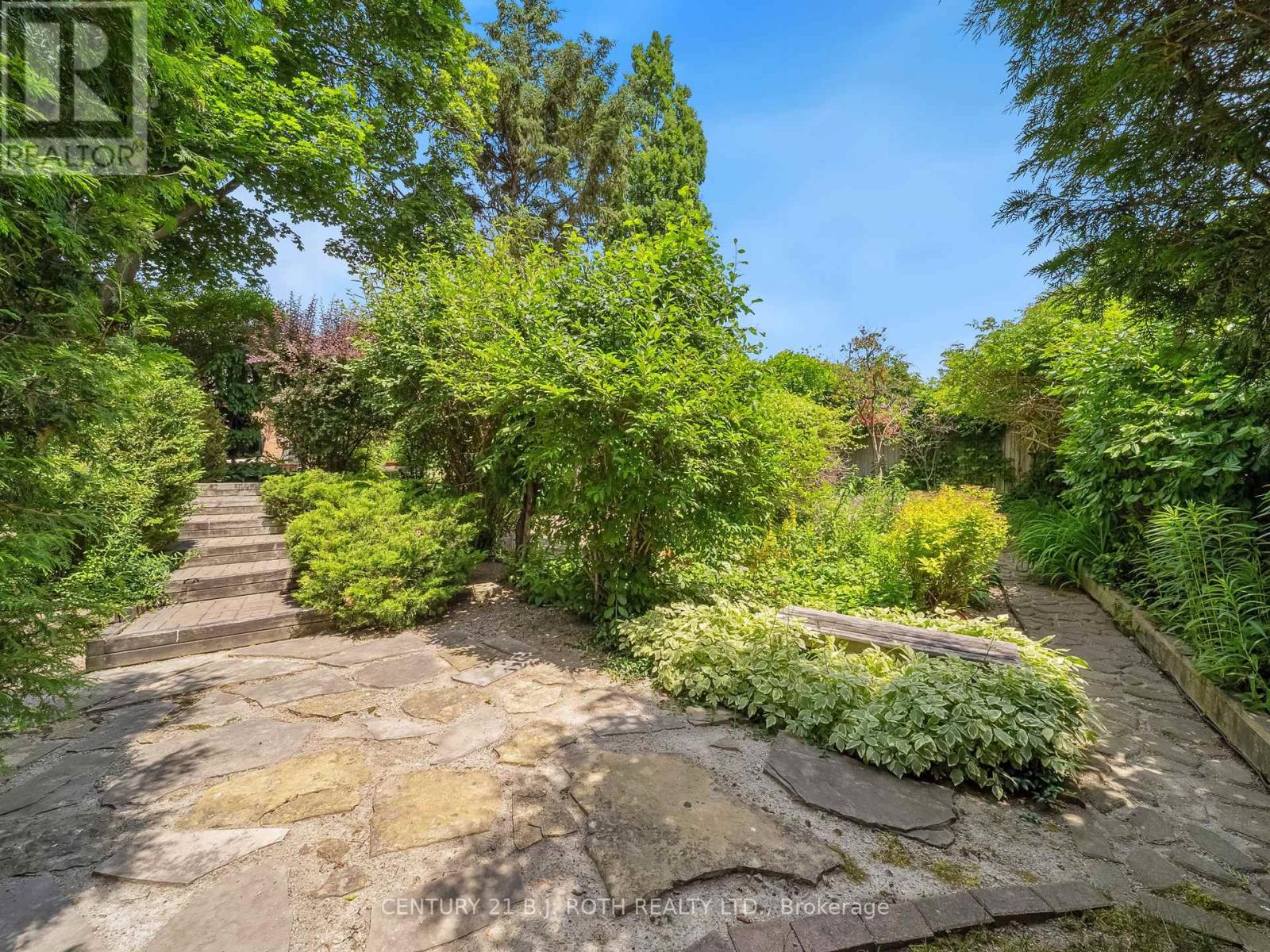 18 Claypine Trail, Brampton, Ontario  L6V 3L9 - Photo 43 - W13009168