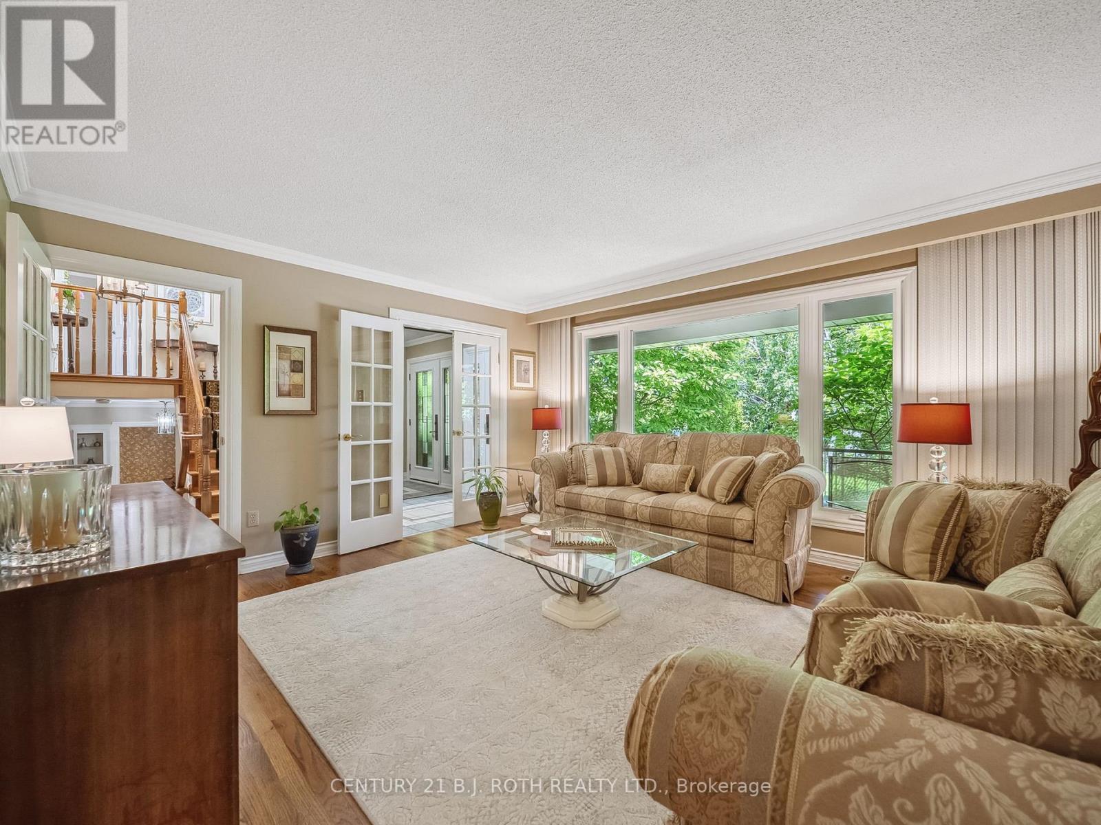 18 Claypine Trail, Brampton, Ontario  L6V 3L9 - Photo 7 - W13009168