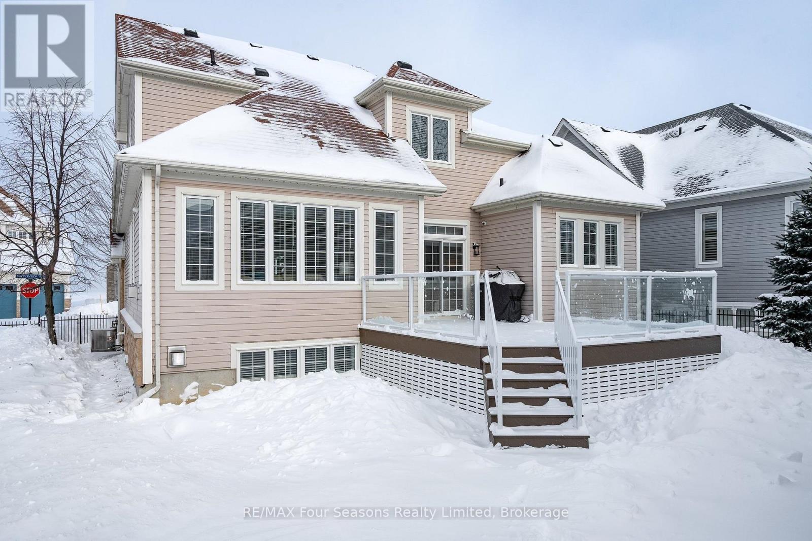 64 Waterview Road, Wasaga Beach, Ontario  L9Z 0E9 - Photo 23 - S12782282