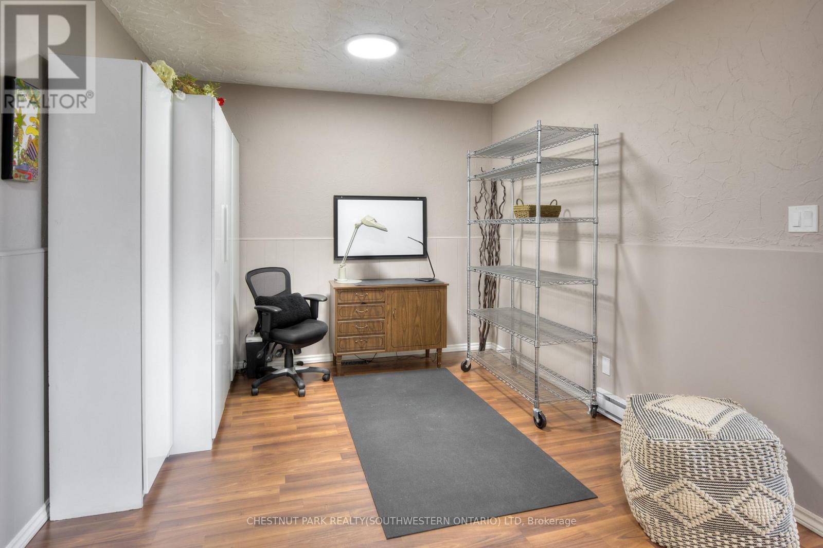 42 Culpepper Drive, Waterloo, Ontario  N2L 5L1 - Photo 26 - X13009062