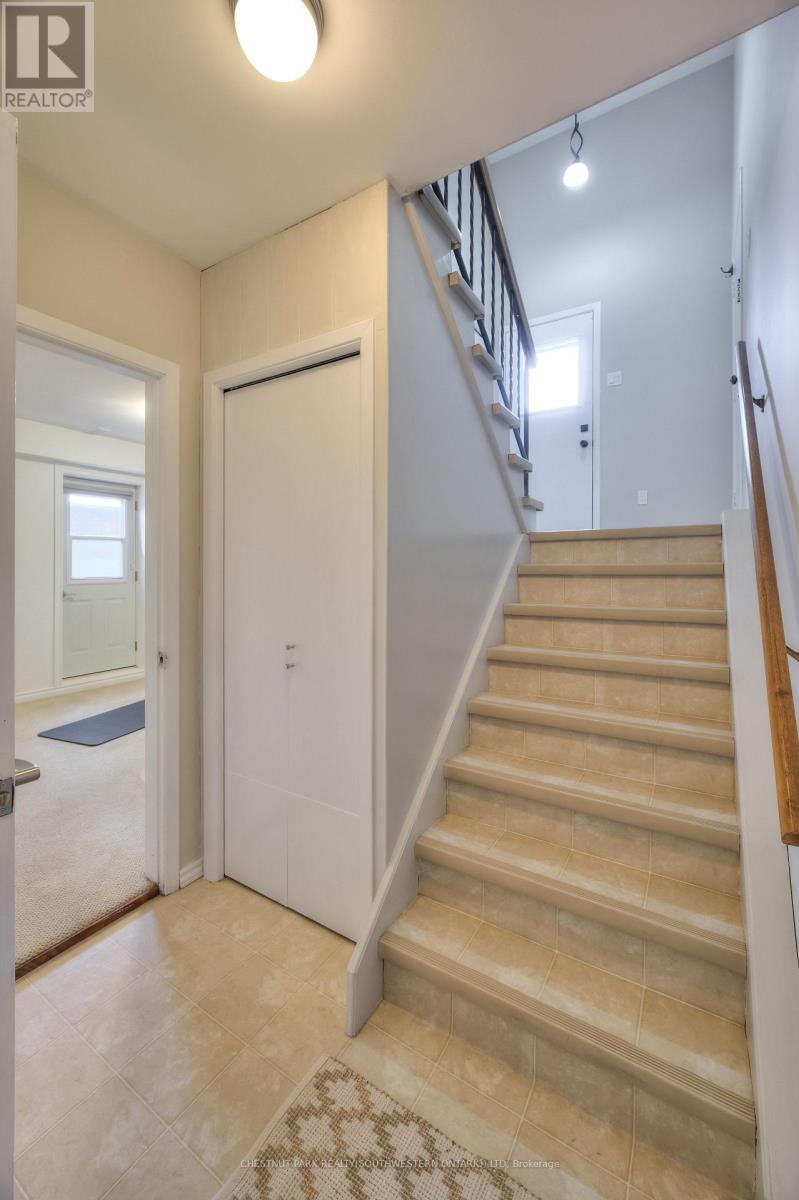 42 Culpepper Drive, Waterloo, Ontario  N2L 5L1 - Photo 32 - X13009062