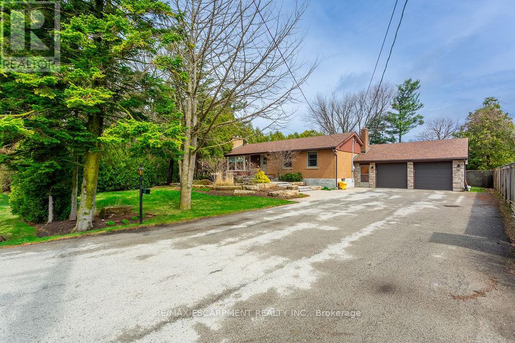 475 Kitty Murray Lane, Hamilton, Ontario  L9G 3K9 - Photo 3 - X13009140