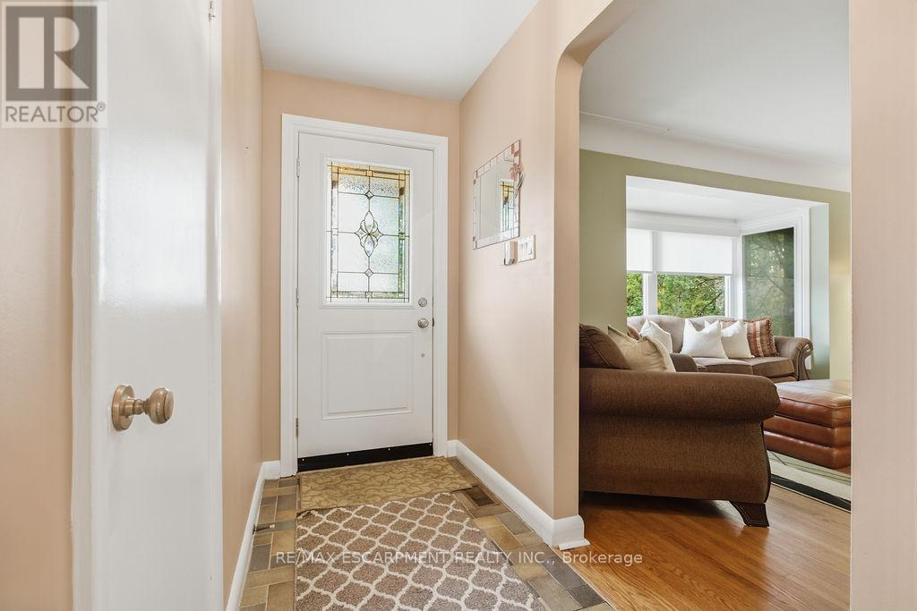 475 Kitty Murray Lane, Hamilton, Ontario  L9G 3K9 - Photo 7 - X13009140