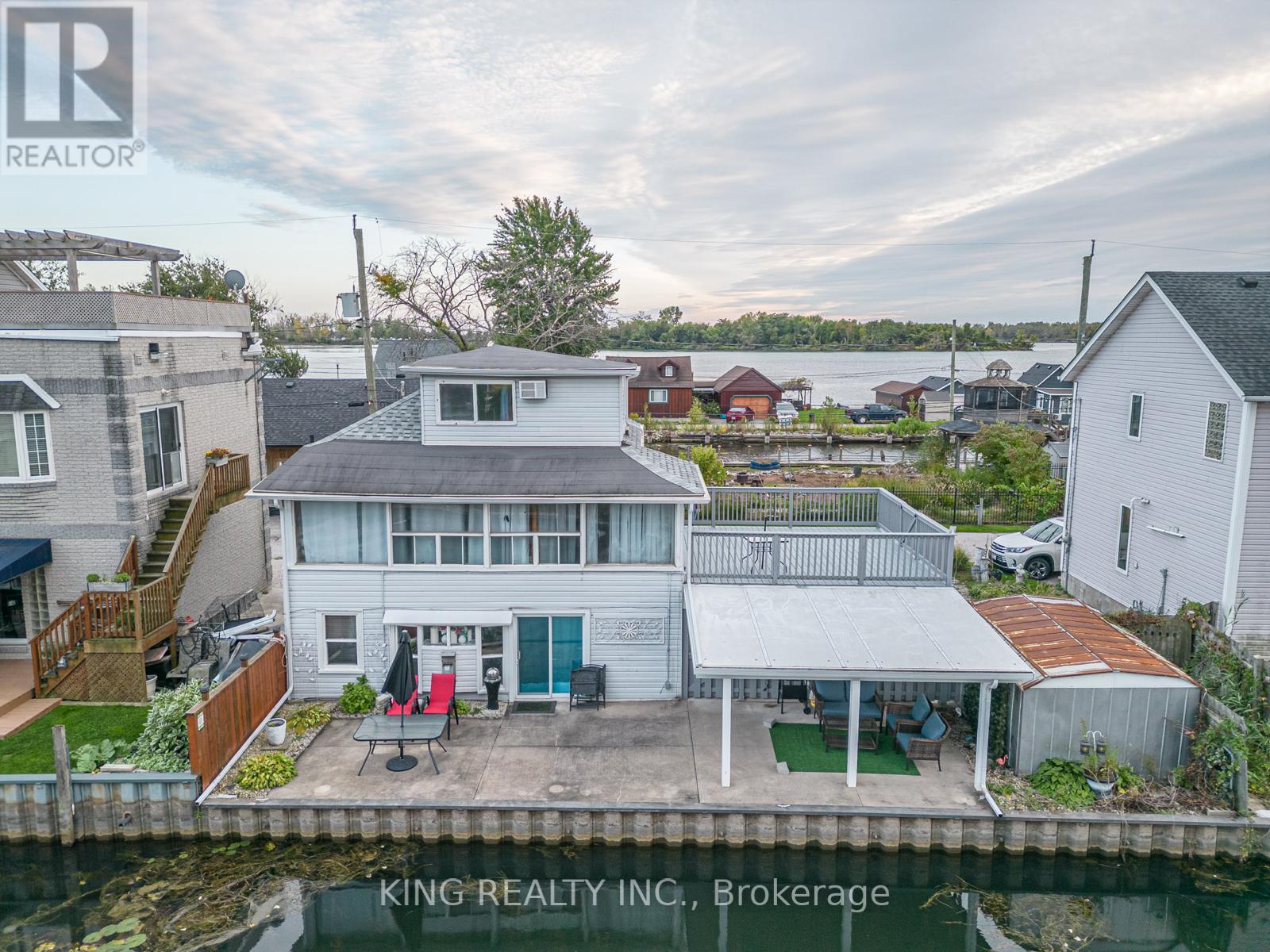 42 Wahneta Avenue, Lasalle, Ontario  N9J 1T7 - Photo 2 - X13009184