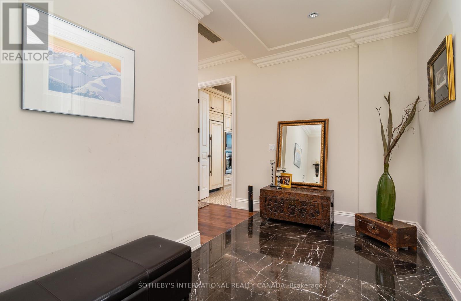 4201 - 183 Wellington Street W, Toronto, Ontario  M5V 0A1 - Photo 3 - C12820104