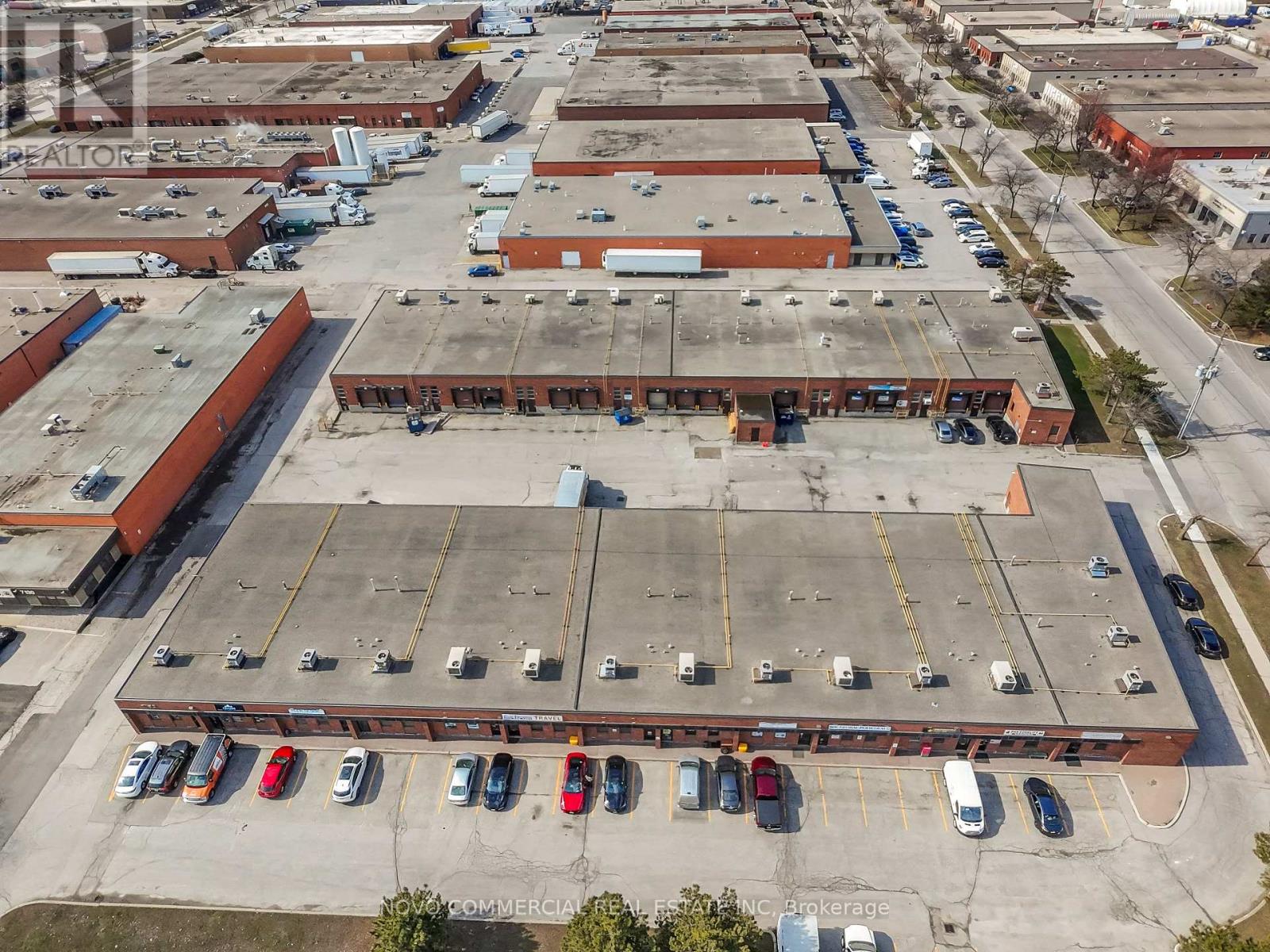 11 - 2460 Anson Drive W, Mississauga, Ontario  L5S 1G7 - Photo 2 - W12917098