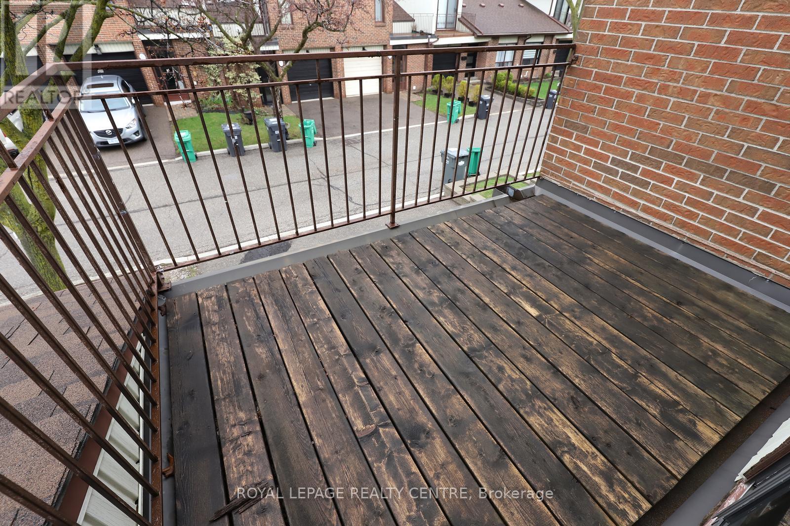 16 - 1021 Cedarglen Gate, Mississauga, Ontario  L5C 3A7 - Photo 32 - W12995674