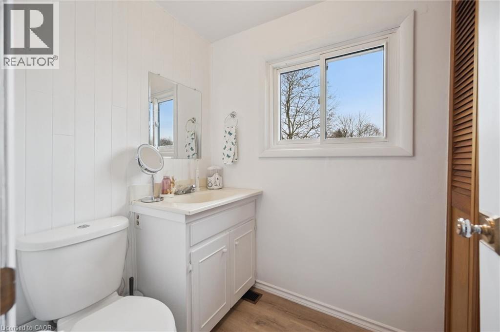 18 Close Avenue, Cambridge, Ontario  N1R 2R4 - Photo 29 - 40821655