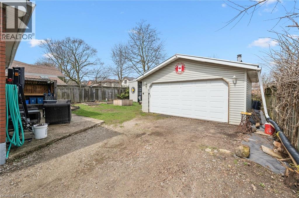 18 Close Avenue, Cambridge, Ontario  N1R 2R4 - Photo 33 - 40821655