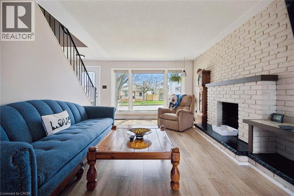 18 Close Avenue, Cambridge, Ontario  N1R 2R4 - Photo 8 - 40821655