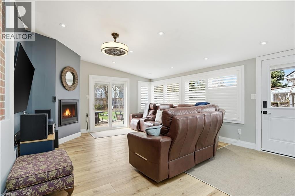 101 Livingston Avenue, Grimsby, Ontario  L3M 1L4 - Photo 20 - 40821530