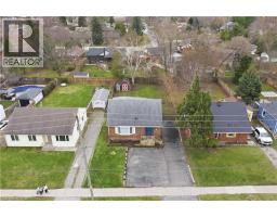 101 LIVINGSTON Avenue, Grimsby, Ontario