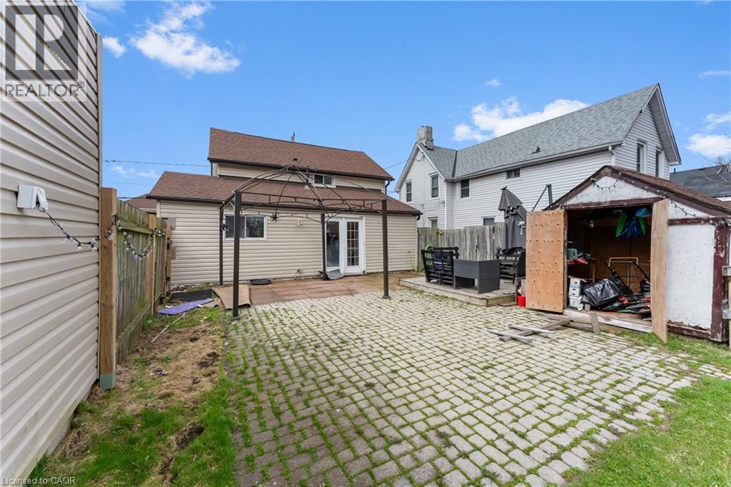 146 Oakdale Avenue, St. Catharines, Ontario  L2P 2L1 - Photo 22 - 40821095