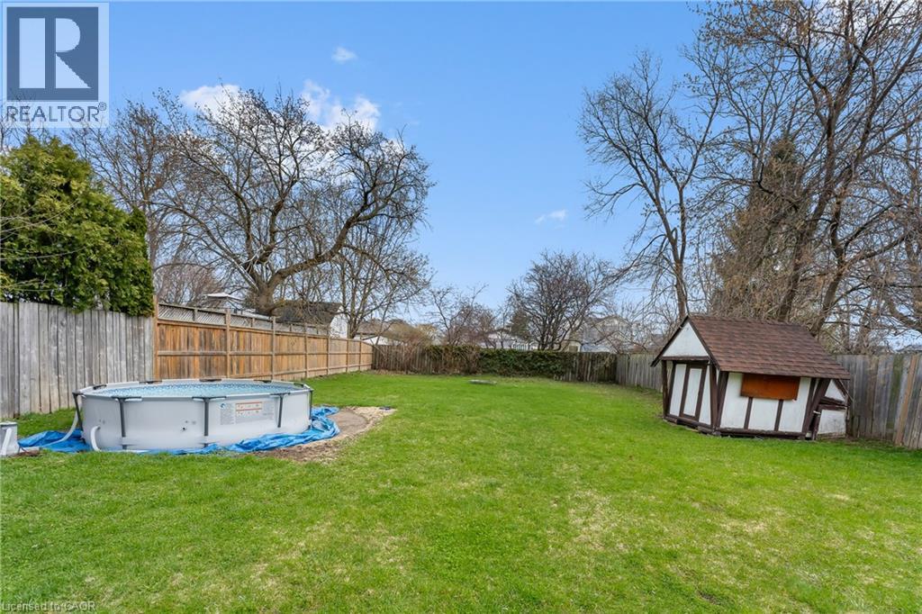 146 Oakdale Avenue, St. Catharines, Ontario  L2P 2L1 - Photo 23 - 40821095