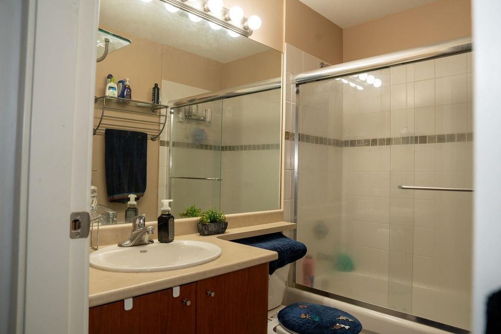 406 10088 148 Street, Surrey, British Columbia  V3R 3M9 - Photo 12 - R3112245