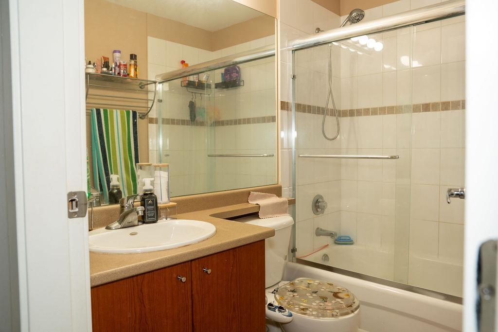 406 10088 148 Street, Surrey, British Columbia  V3R 3M9 - Photo 15 - R3112245