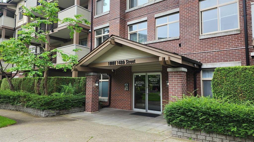 406 10088 148 Street, Surrey, British Columbia  V3R 3M9 - Photo 2 - R3112245
