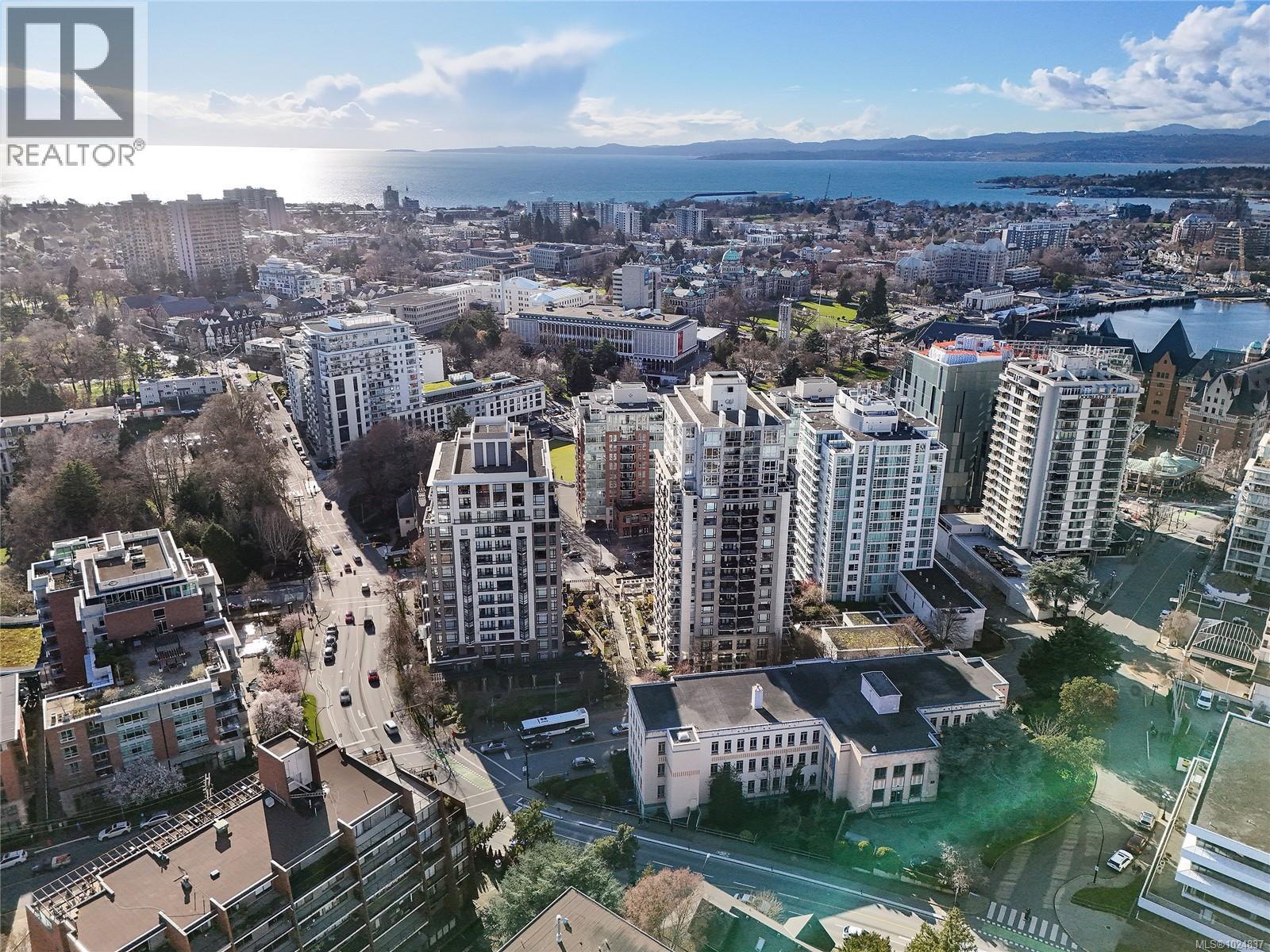 405 751 Fairfield Rd, Victoria, British Columbia  V8T 1C8 - Photo 34 - 1024837