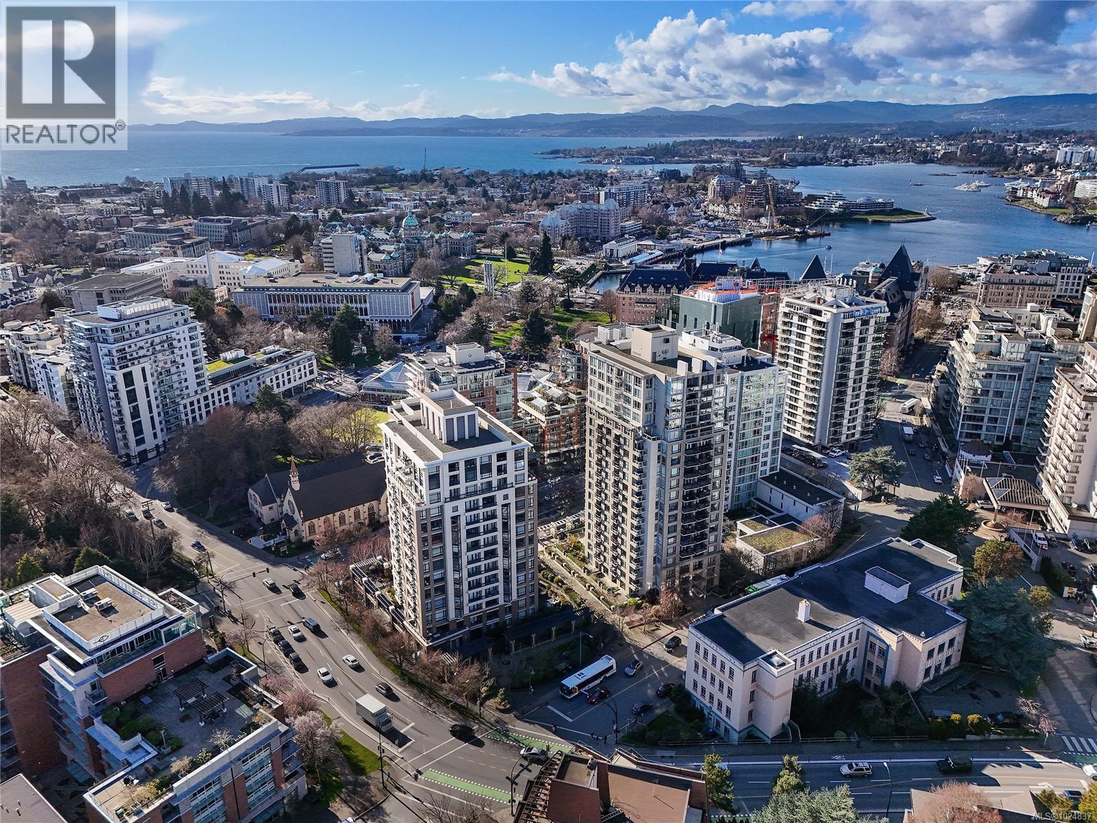 405 751 Fairfield Rd, Victoria, British Columbia  V8T 1C8 - Photo 33 - 1024837