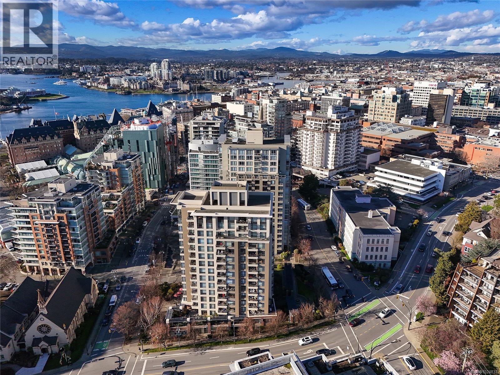 405 751 Fairfield Rd, Victoria, British Columbia  V8T 1C8 - Photo 29 - 1024837