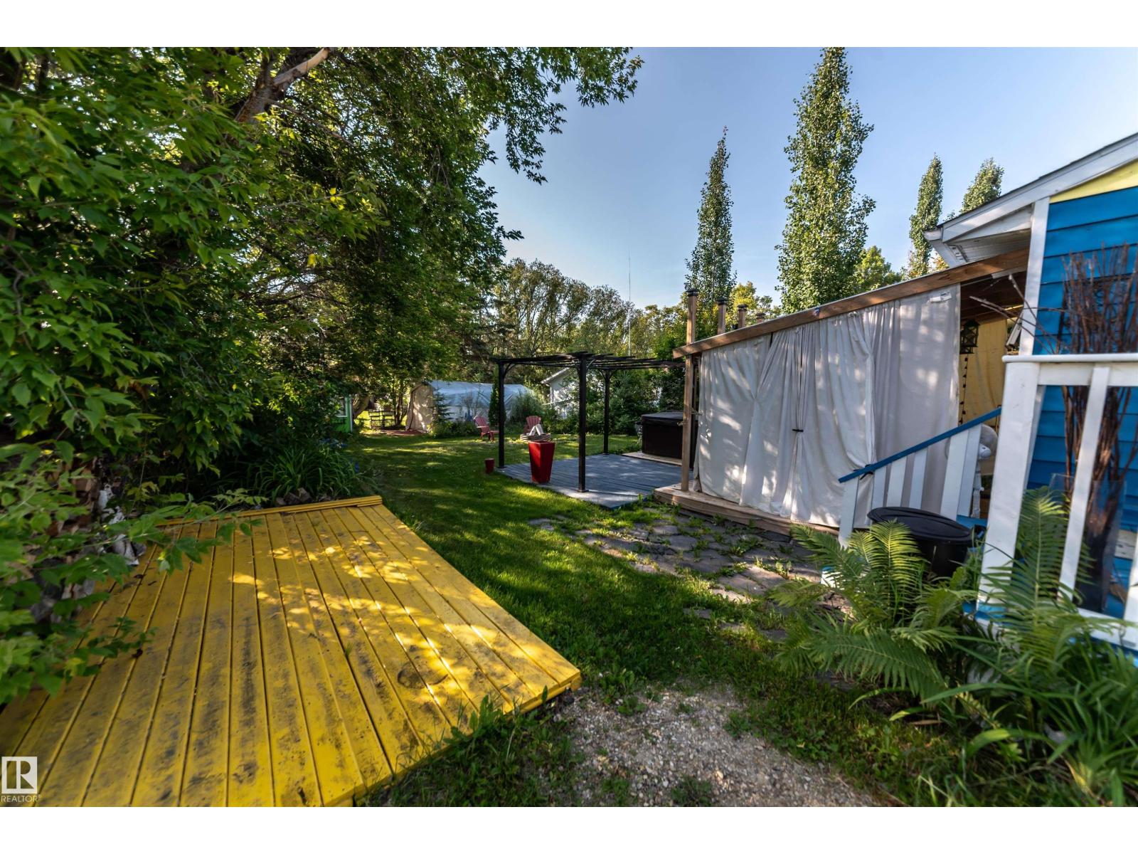 303 3 St, Rural Lac Ste. Anne County, Alberta  T0E 1A0 - Photo 13 - E4475469