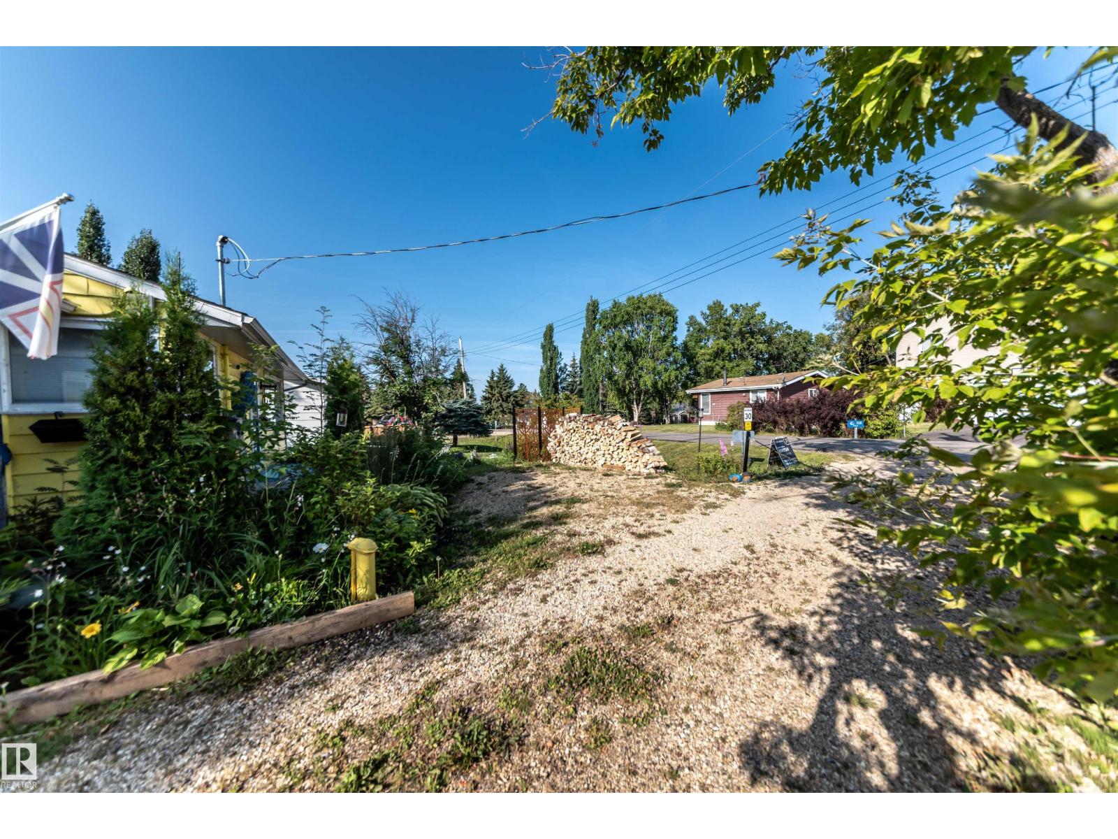 303 3 St, Rural Lac Ste. Anne County, Alberta  T0E 1A0 - Photo 10 - E4475469