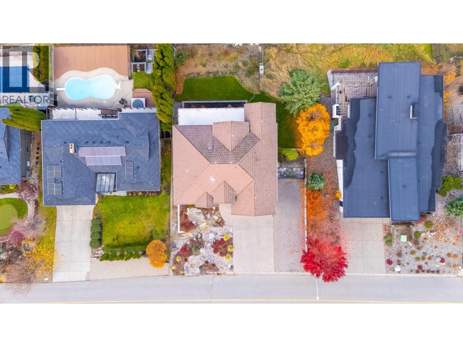 378 Okaview Road Kelowna Photo 41