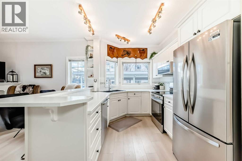 101, 15 Lineham Avenue, Okotoks, Alberta  T1S 1Z3 - Photo 2 - A2300080