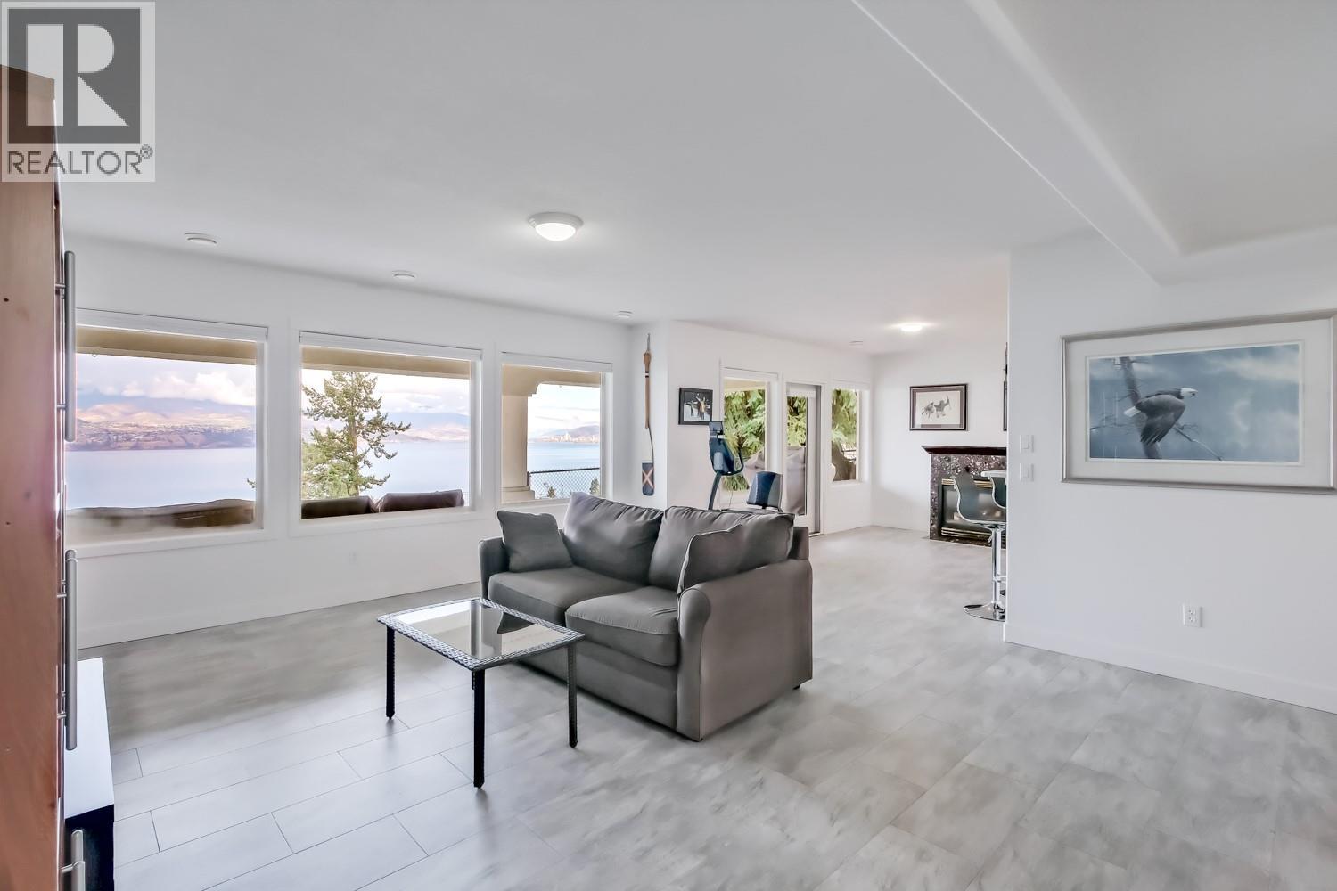 378 Okaview Road Kelowna Photo 28