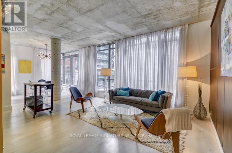 204 - 36 CHARLOTTE STREET, Toronto, Ontario