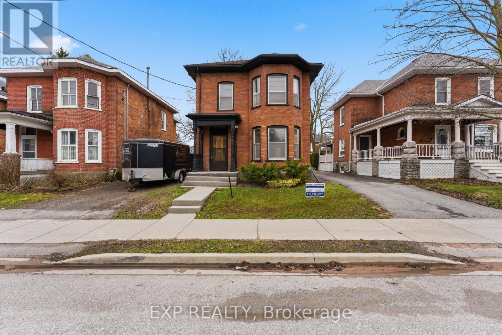 300 Charles Street, Belleville, Ontario  K8N 3M8 - Photo 2 - X12944756