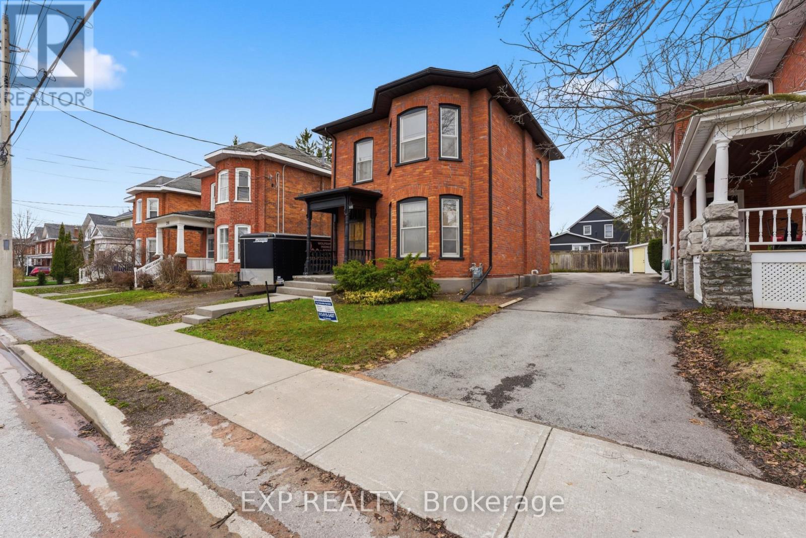 300 CHARLES STREET, Belleville, Ontario