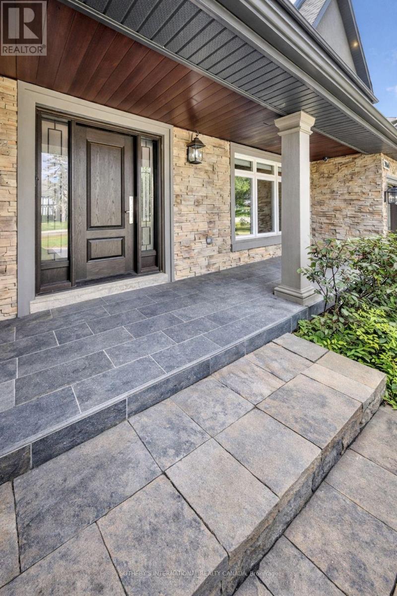 2068 Mississauga Road, Mississauga, Ontario  L5H 2K6 - Photo 5 - W13007460