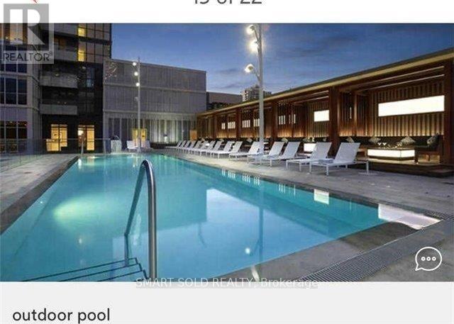 1712 - 300 Front Street W, Toronto, Ontario  M5V 0E9 - Photo 17 - C12898940