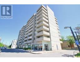 602 - 3555 BATHURST STREET, Toronto, Ontario