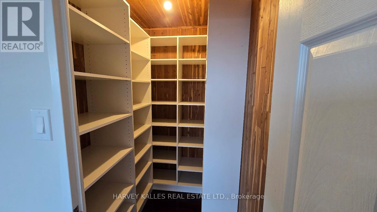 602 - 3555 Bathurst Street, Toronto, Ontario  M6A 2Y8 - Photo 38 - C12962048