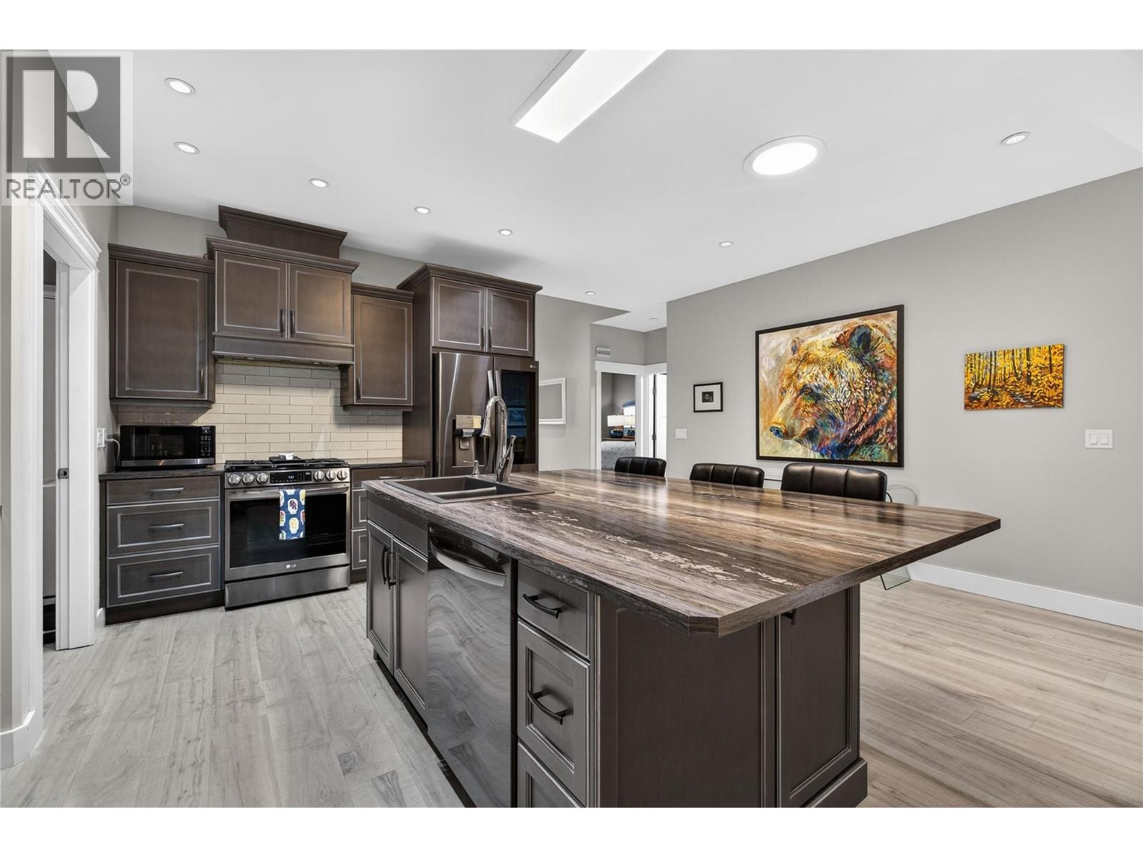 339 Hummingbird Avenue, Vernon, British Columbia  V1H 2A1 - Photo 14 - 10383582