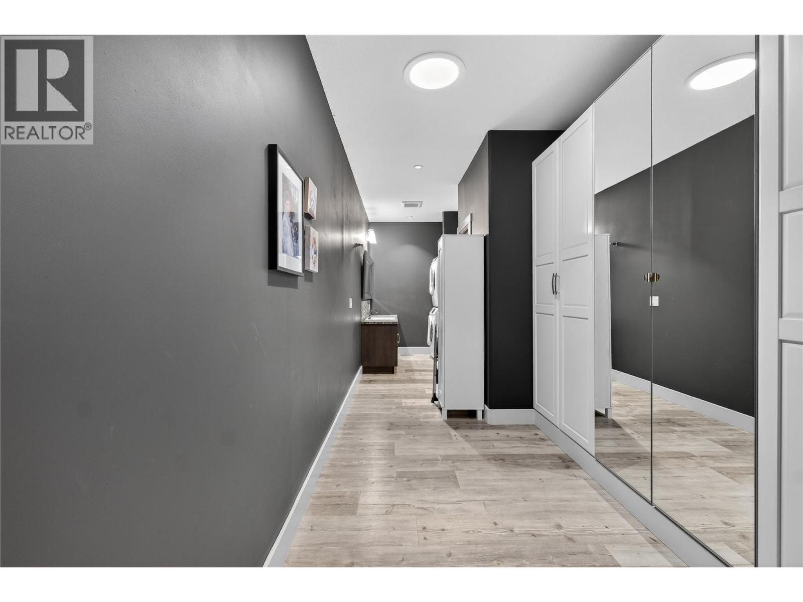 339 Hummingbird Avenue, Vernon, British Columbia  V1H 2A1 - Photo 33 - 10383582