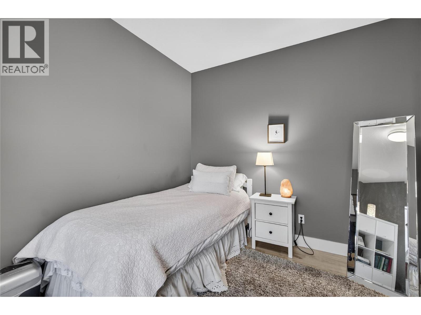 339 Hummingbird Avenue, Vernon, British Columbia  V1H 2A1 - Photo 40 - 10383582