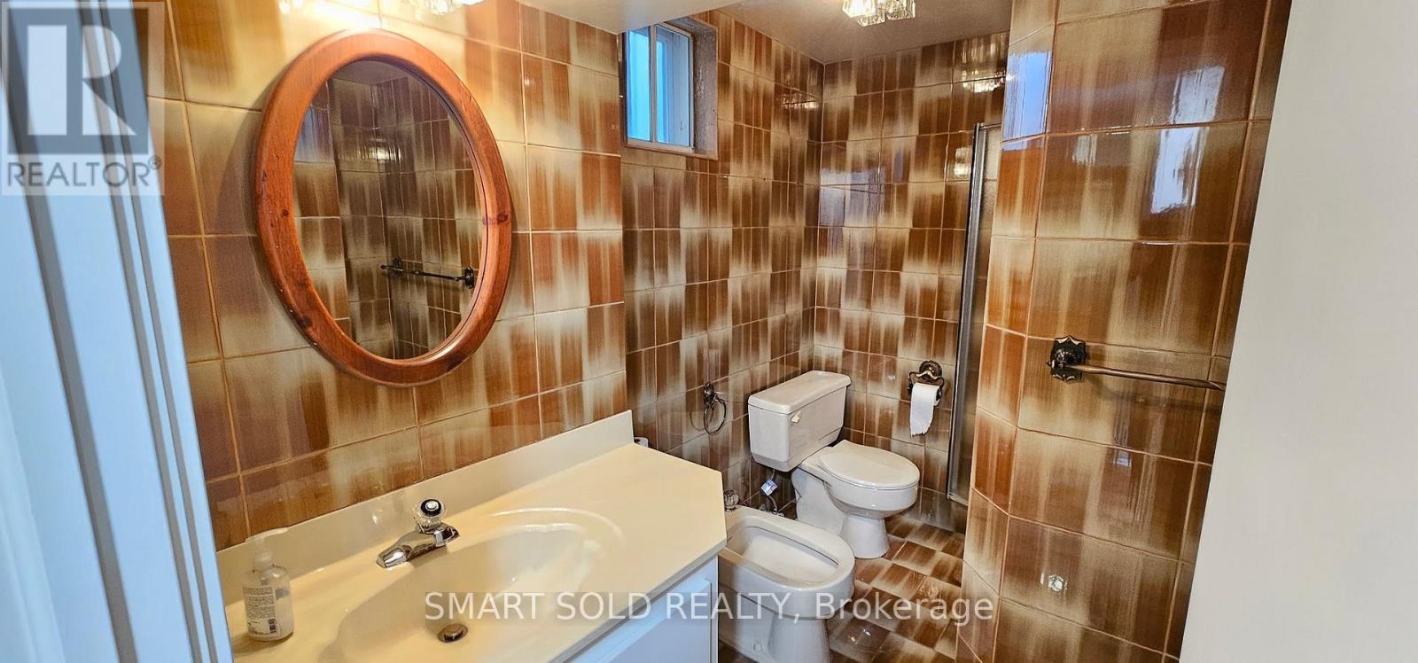 Basement - 30 Vanwood Road, Markham, Ontario  L3T 2N2 - Photo 4 - N12870860