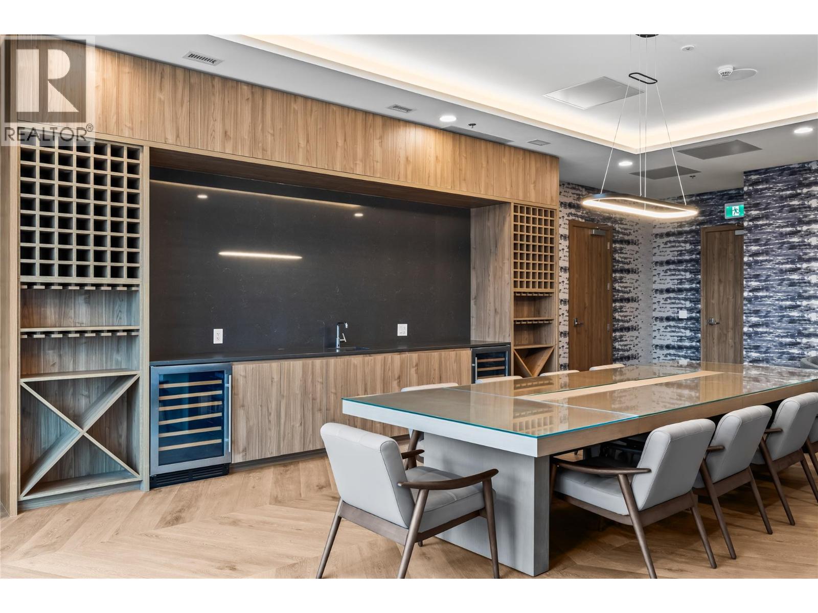 238 Leon Avenue Unit# 2107, Kelowna, British Columbia  V1Y 0N6 - Photo 41 - 10383476