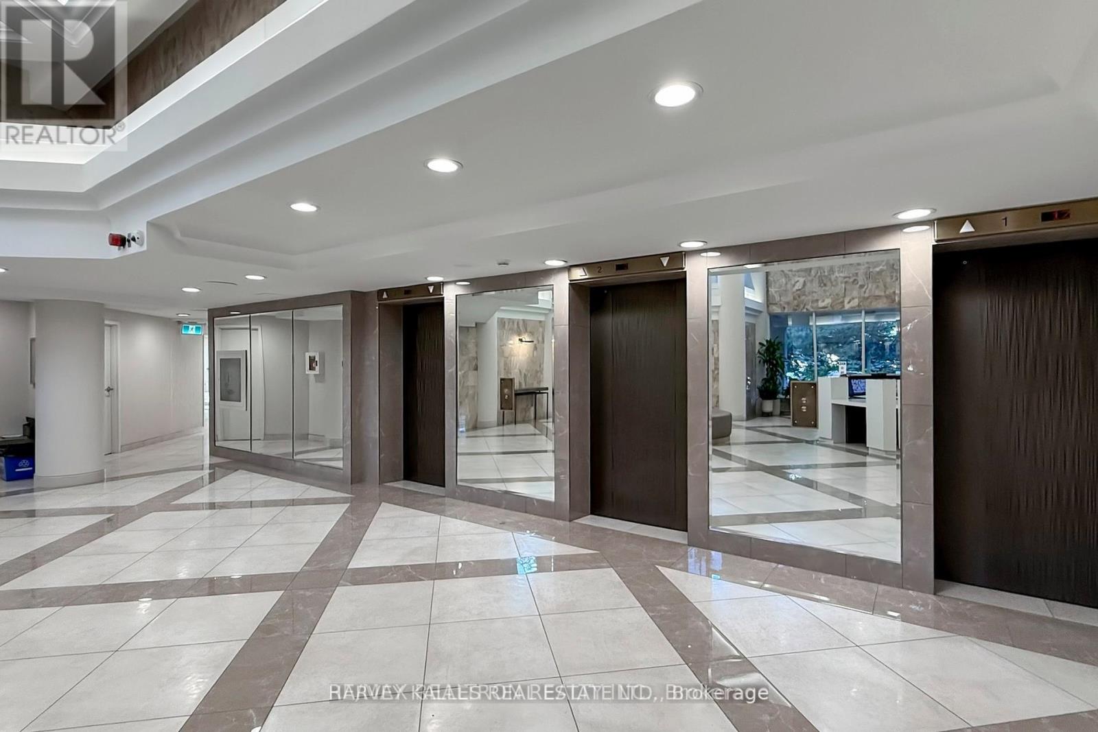 311 - 7300 Yonge Street, Vaughan, Ontario  L4J 7Y5 - Photo 39 - N12961990