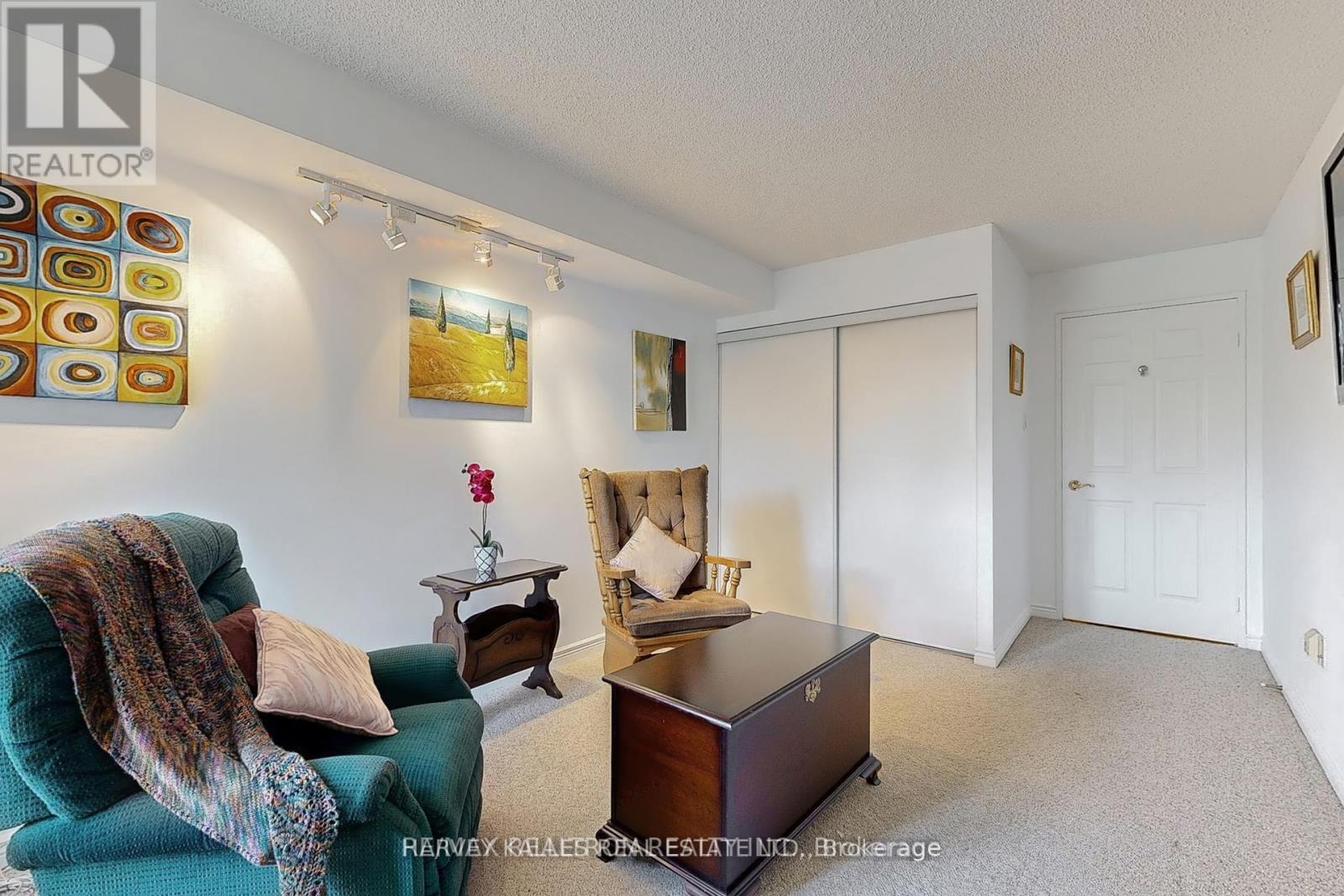 311 - 7300 Yonge Street, Vaughan, Ontario  L4J 7Y5 - Photo 28 - N12961990