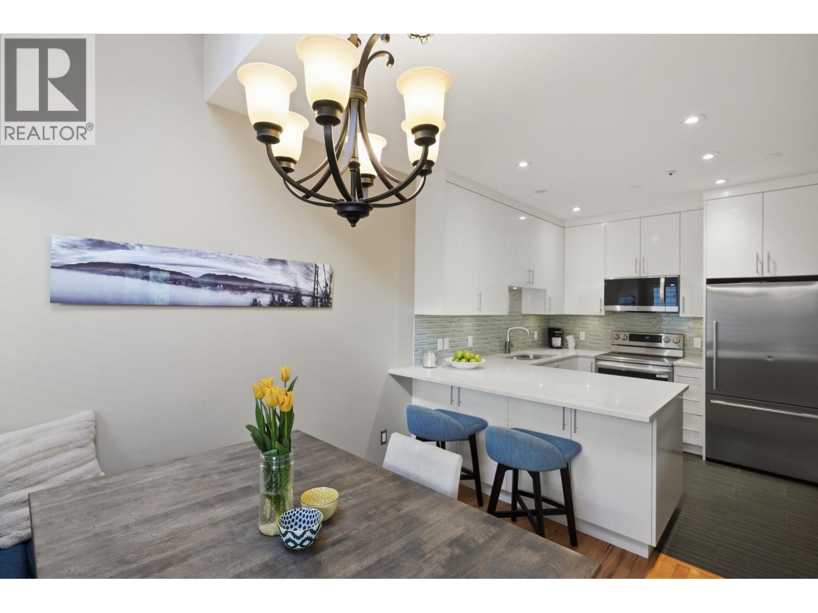 1867 W 11th Avenue, Vancouver, British Columbia  V6J 2C4 - Photo 10 - R3112443