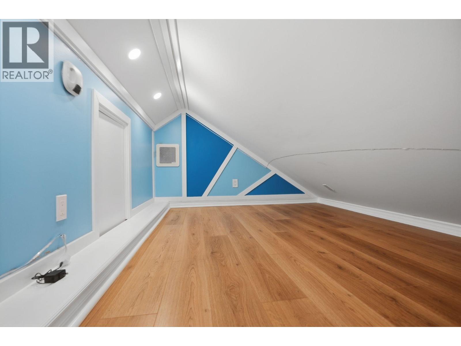 1867 W 11th Avenue, Vancouver, British Columbia  V6J 2C4 - Photo 24 - R3112443