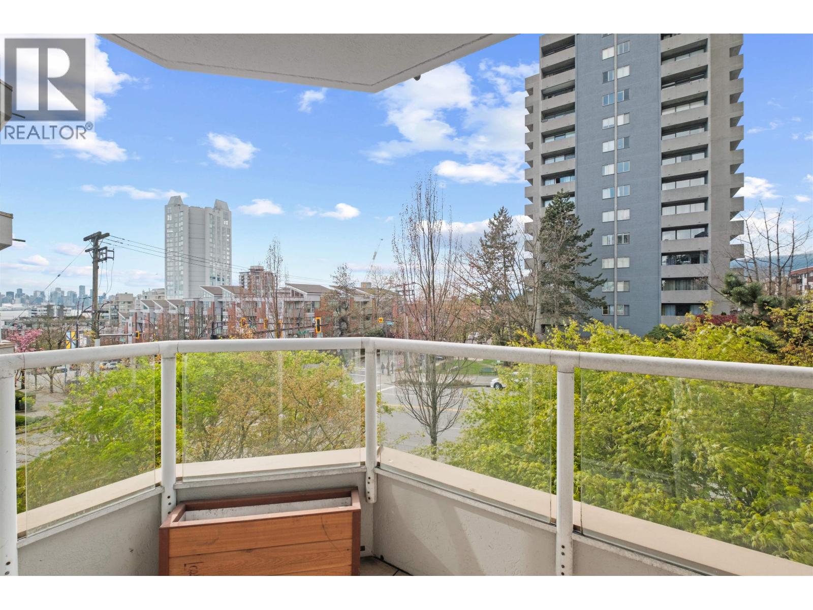 303 408 Lonsdale Avenue, North Vancouver, British Columbia  V7M 2G5 - Photo 32 - R3112467